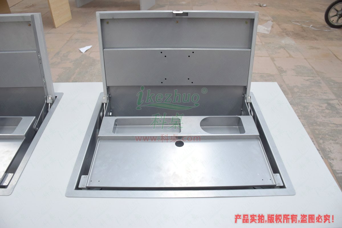 科桌家具,手動翻轉(zhuǎn)器,翻轉(zhuǎn)器電腦桌,箱體翻轉(zhuǎn)器,箱體翻轉(zhuǎn)器電腦桌 科桌家具,手動翻轉(zhuǎn)器,翻轉(zhuǎn)器電腦桌,箱體翻轉(zhuǎn)器,箱體翻轉(zhuǎn)器電腦桌