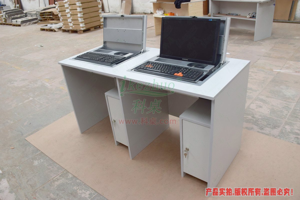 科桌家具,手動翻轉(zhuǎn)器,翻轉(zhuǎn)器電腦桌,箱體翻轉(zhuǎn)器,箱體翻轉(zhuǎn)器電腦桌 科桌家具,手動翻轉(zhuǎn)器,翻轉(zhuǎn)器電腦桌,箱體翻轉(zhuǎn)器,箱體翻轉(zhuǎn)器電腦桌